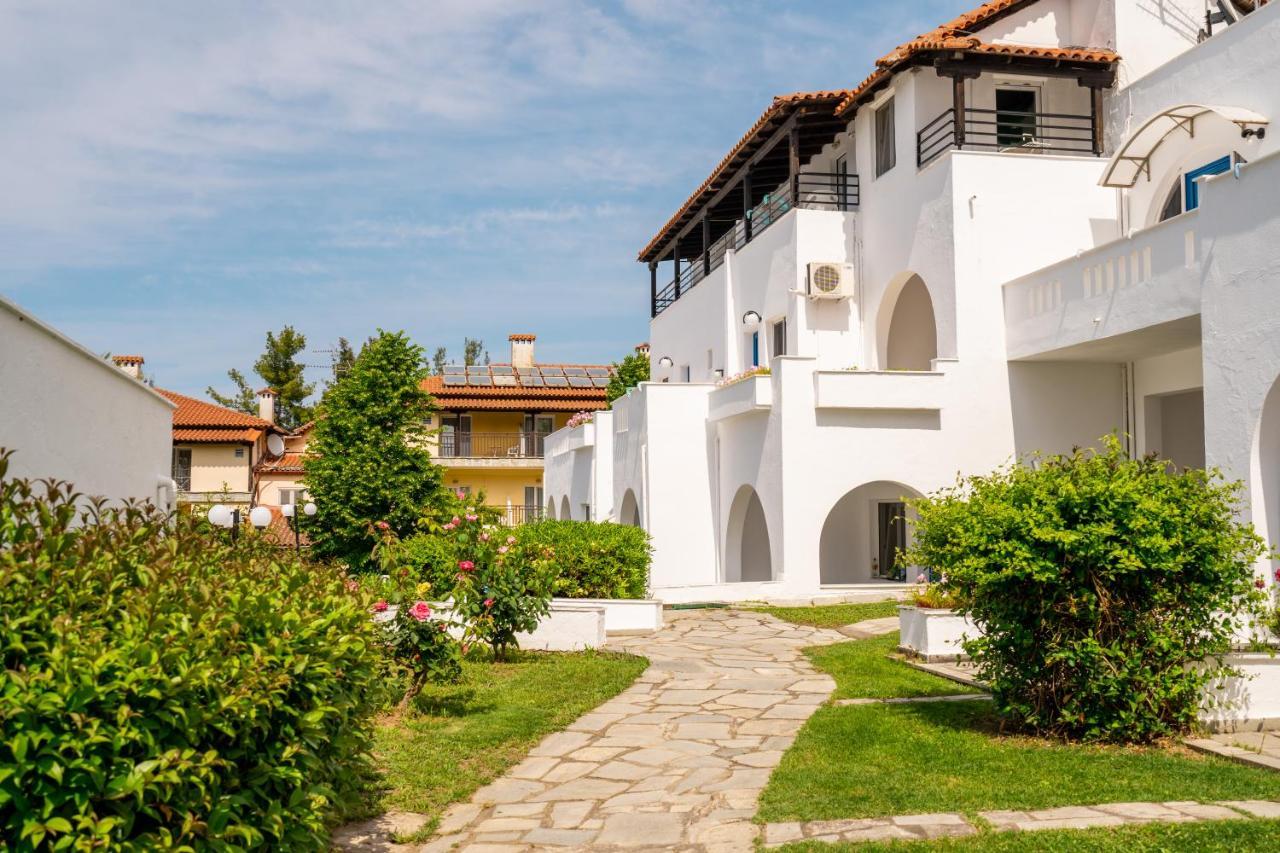 Theo Bungalows Boutique Hotel Kryopigi Exteriör bild