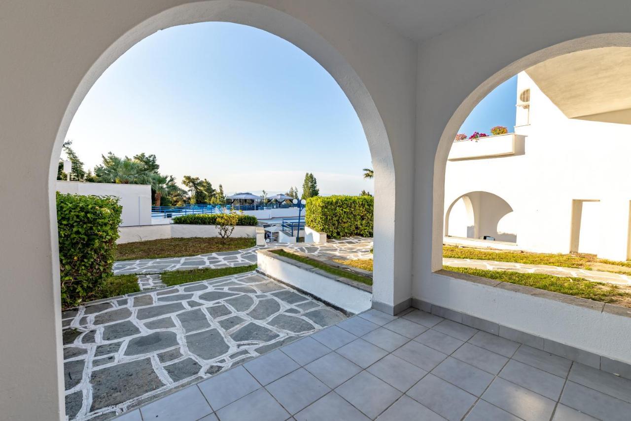 Theo Bungalows Boutique Hotel Kryopigi Exteriör bild